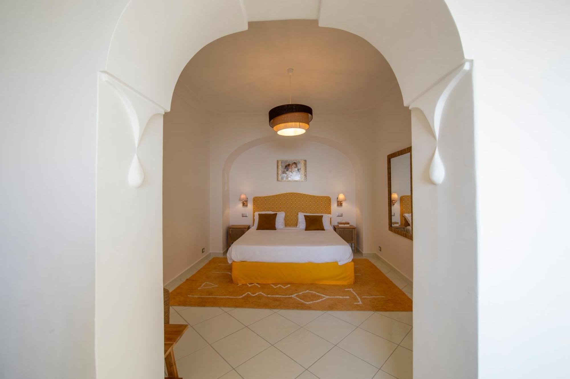 Aria Di Mare,Near Elevator, Few Steps, Parking, Garden Apartment Positano Exterior photo