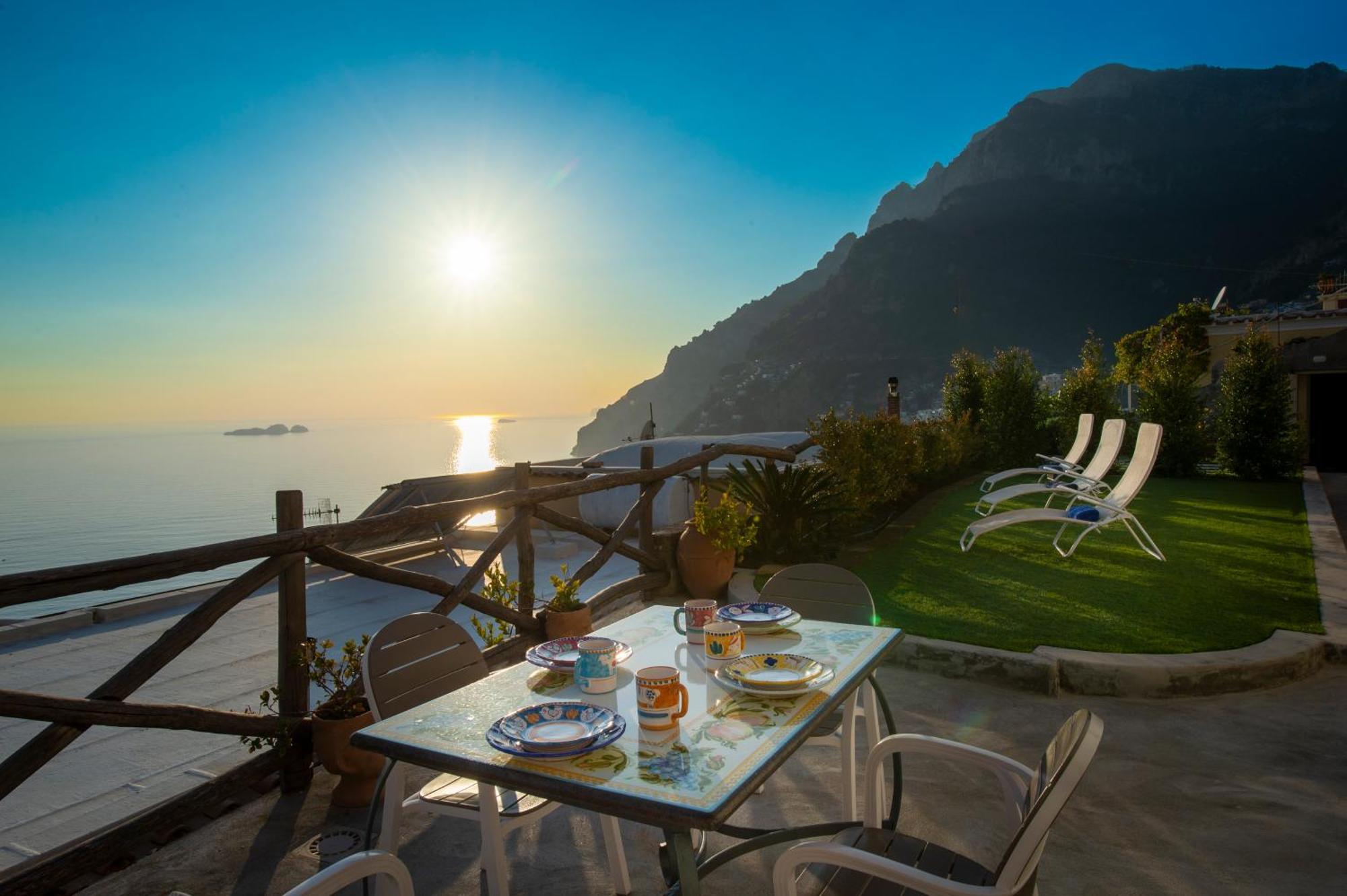 Aria Di Mare,Near Elevator, Few Steps, Parking, Garden Apartment Positano Exterior photo