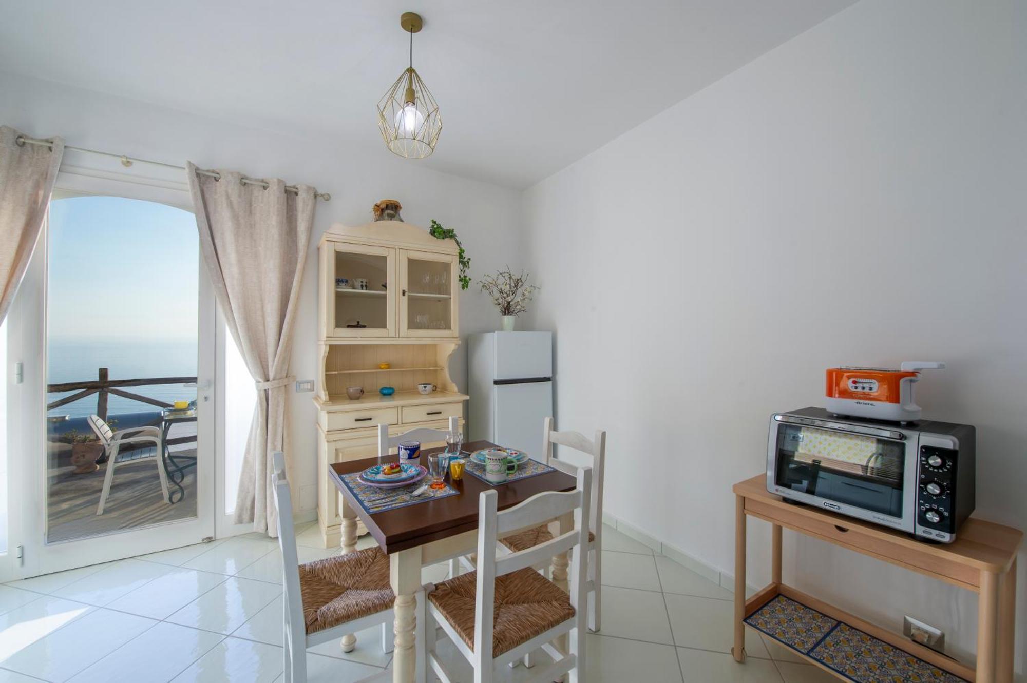 Aria Di Mare,Near Elevator, Few Steps, Parking, Garden Apartment Positano Exterior photo